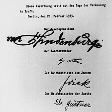 <q>Verordnung des Reichspräsidenten zum Schutz von Volk und Staat vom 28. Februar 1933</q>